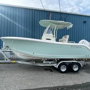 2025 Cobia 220 Center Console