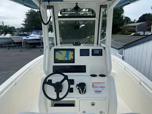 Cobia 240 Center Console