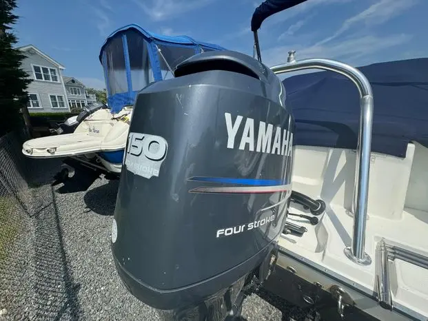 2010 Edgewater 205 cx