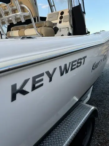 2017 Key West 239fs