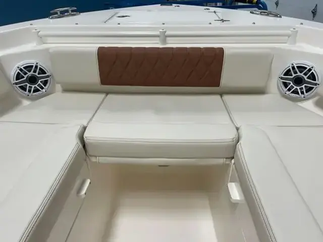 Cobia 240 Dual Console