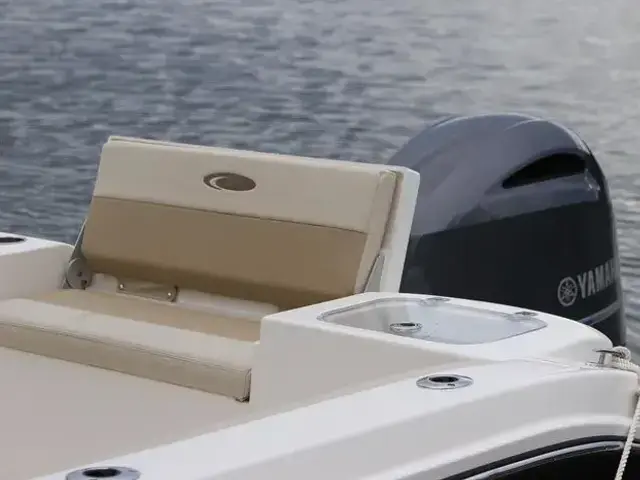 Cobia 220 Center Console