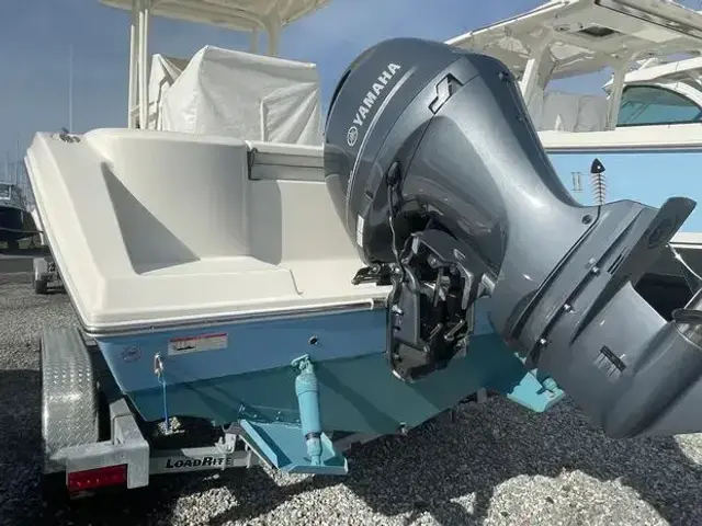 Cobia 220 Center Console