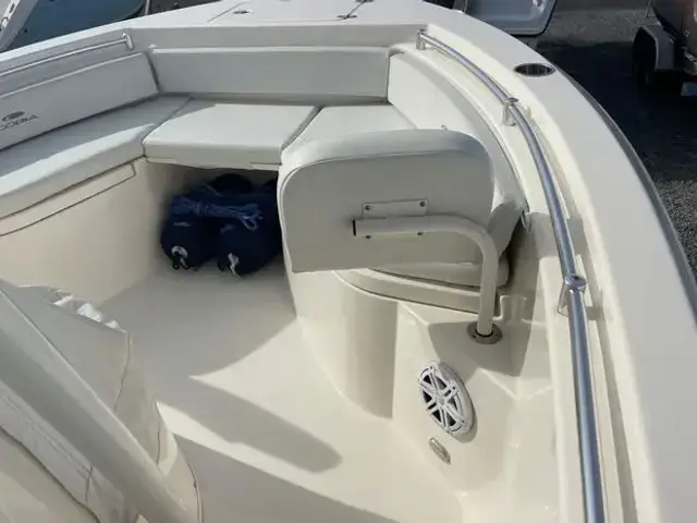 Cobia 220 Center Console