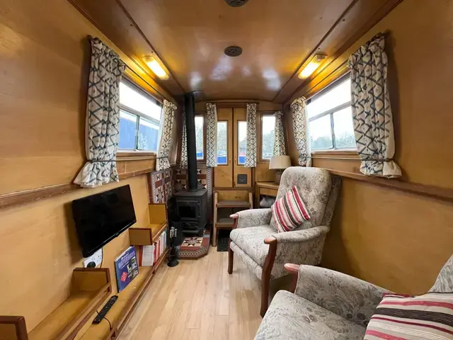 Clifton Cruisers 56' Narrowboat