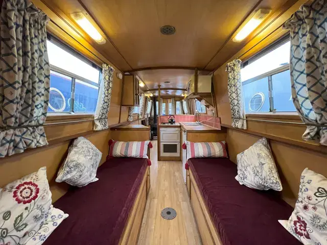 Clifton Cruisers 56' Narrowboat