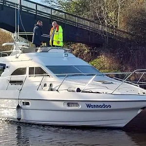 2003 Sealine F33 Flybridge