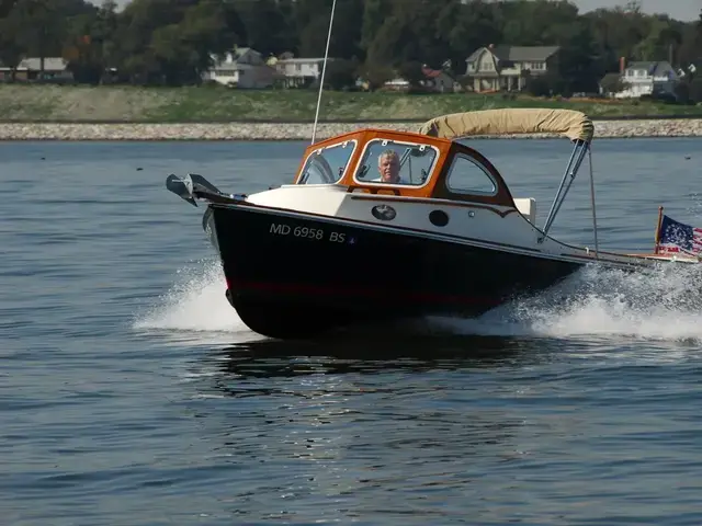 Matthews Bay Cruiser 22