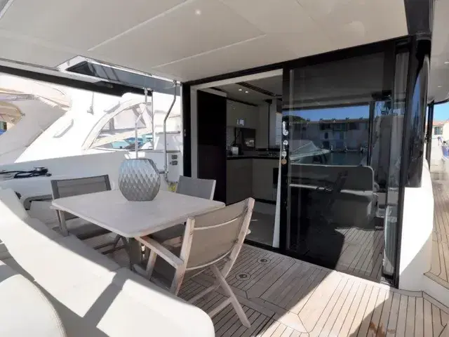 Absolute Navetta 52