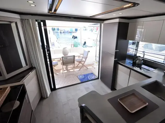 Absolute Navetta 52