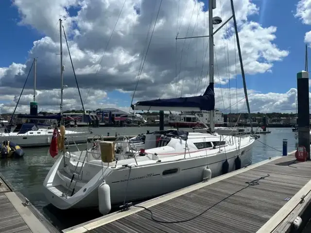 Jeanneau Sun Odyssey 39i