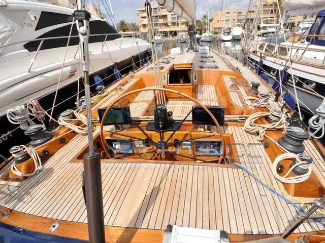 Custom Phenix CRUISING YACHT