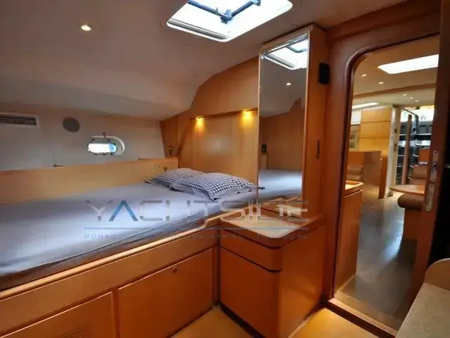 Custom Phenix CRUISING YACHT