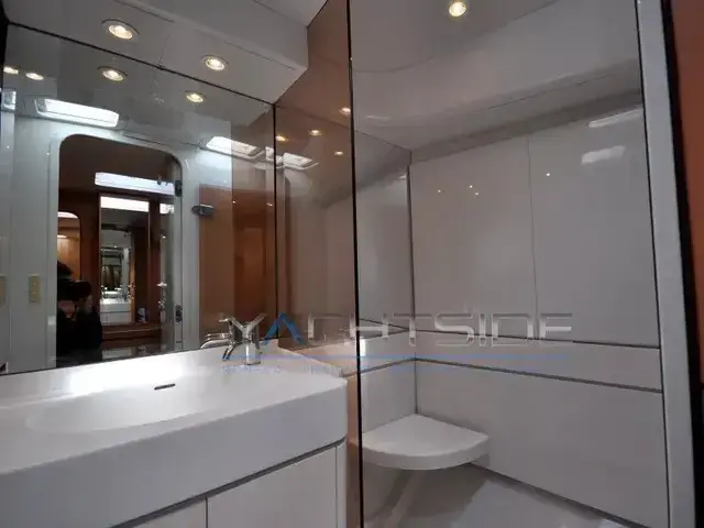 Custom Phenix CRUISING YACHT