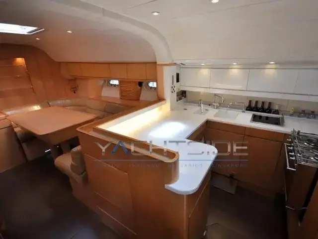 Custom Phenix CRUISING YACHT