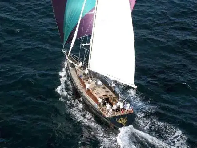 Custom Phenix CRUISING YACHT