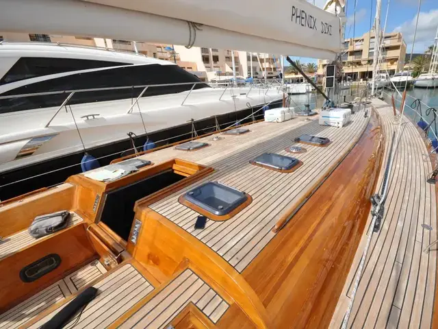 Custom Phenix CRUISING YACHT