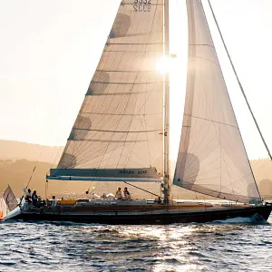 1993 Custom Phenix CRUISING YACHT