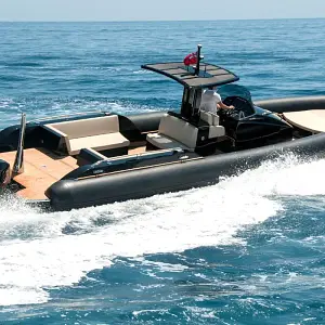 2015 Dariel DTS RIB