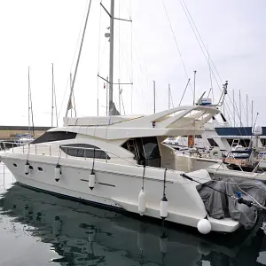 1998 Ferretti Yachts 53