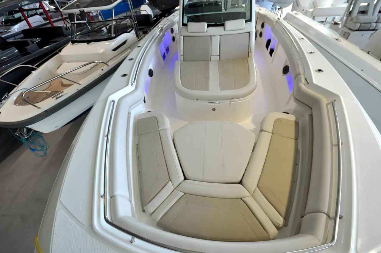 2022 Boston Whaler 380 outrage