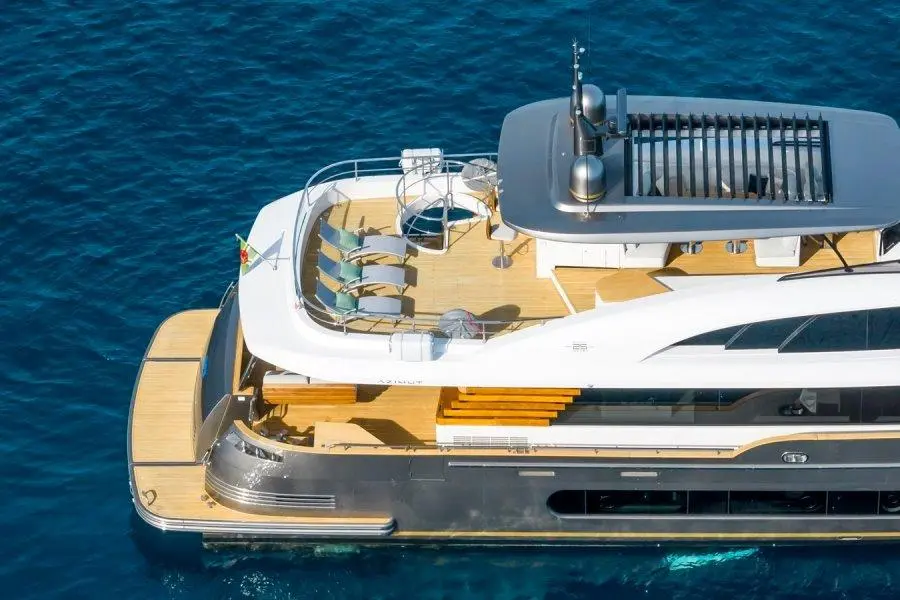 2020 Azimut magellano 25