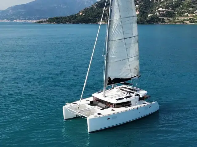 Lagoon 450 F