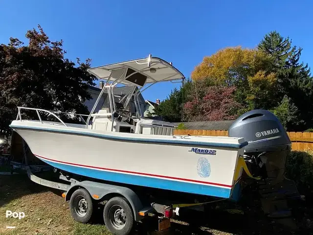 Mako 221 Center Console