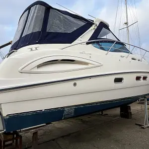 2004 Sealine S38