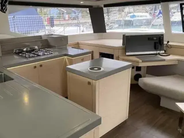 Fountaine Pajot Saona 47