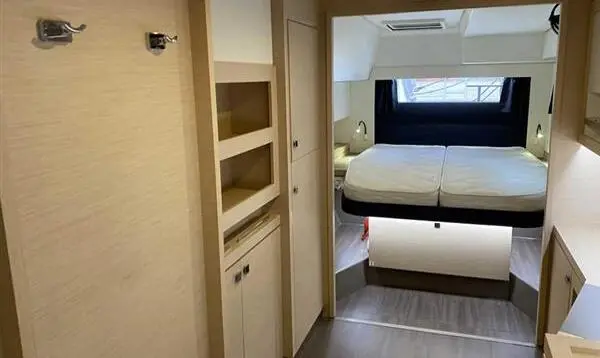 2019 Fountaine Pajot saona 47