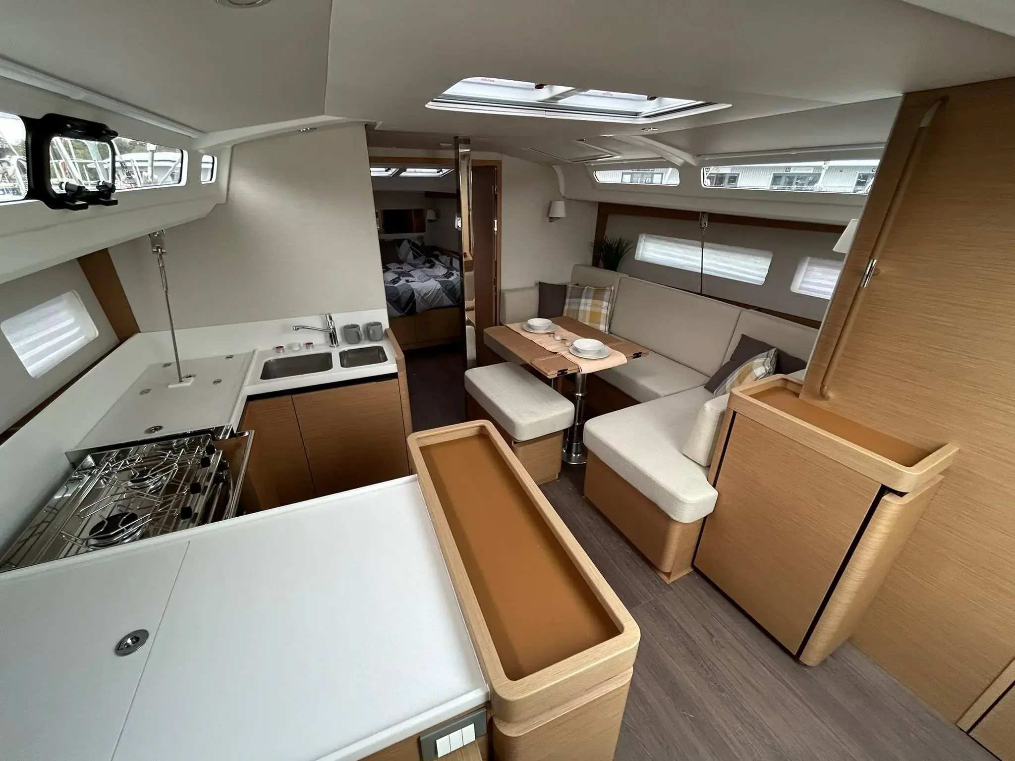 2024 Jeanneau sun odyssey 440