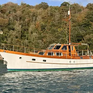  Classic Philips 50 Motor Yacht