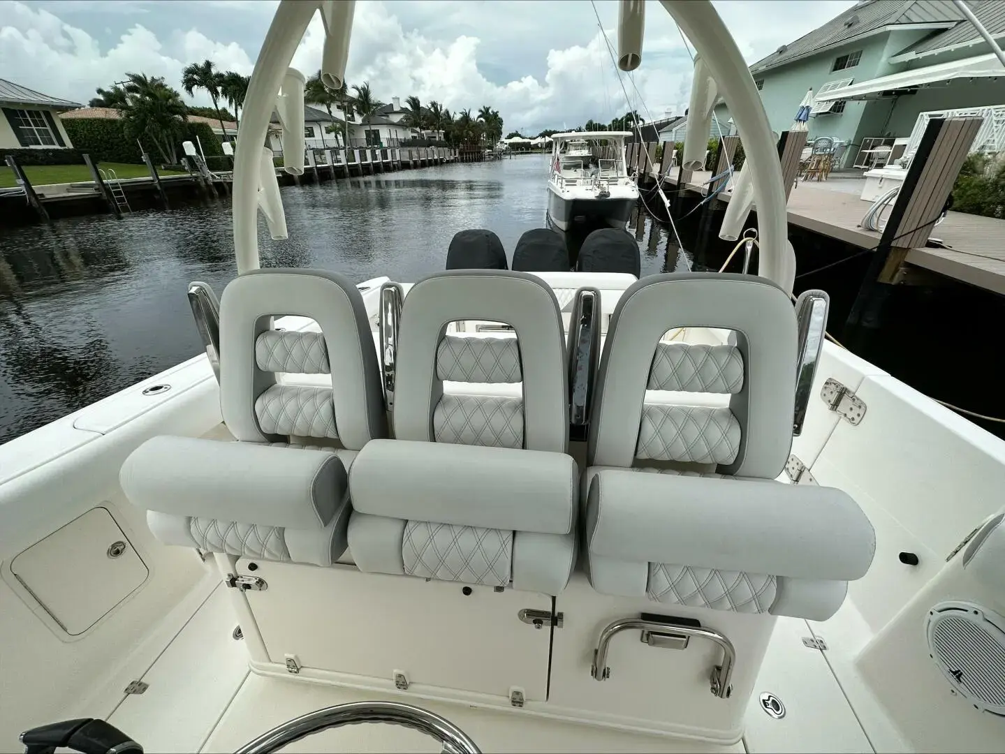 2014 Boston Whaler 300 outrage