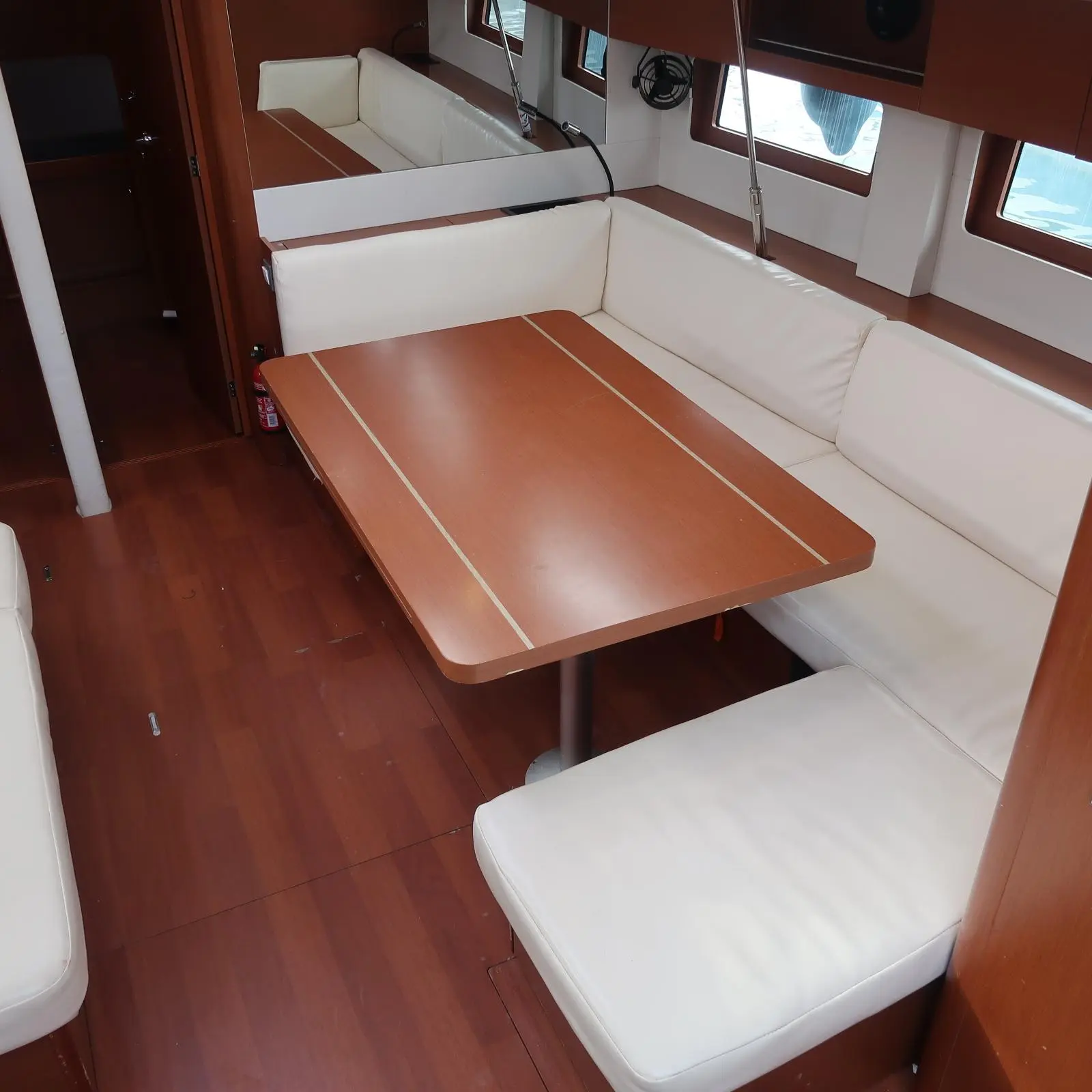 2018 Beneteau oceanis 51.1