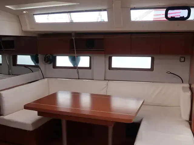 Beneteau Oceanis 51.1