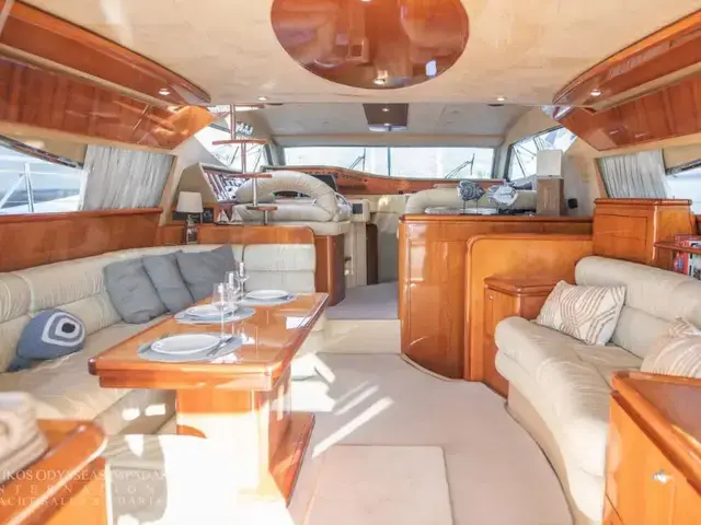 Ferretti Yachts 620