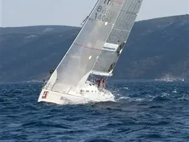 Beneteau First 40.7