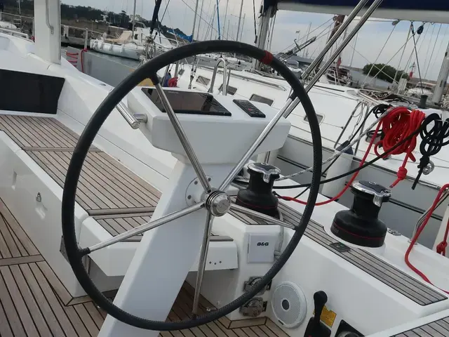 Beneteau Oceanis 51.1