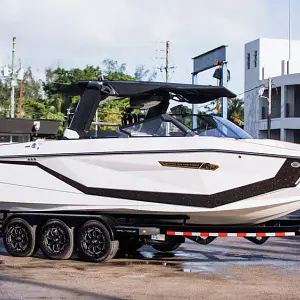 2025 Nautique G23