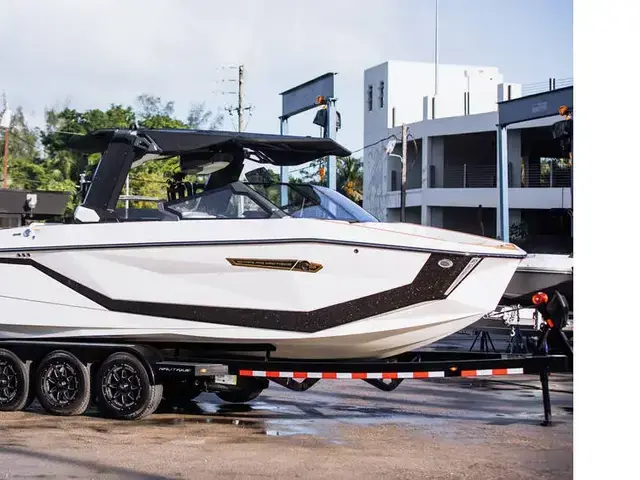 Nautique G23