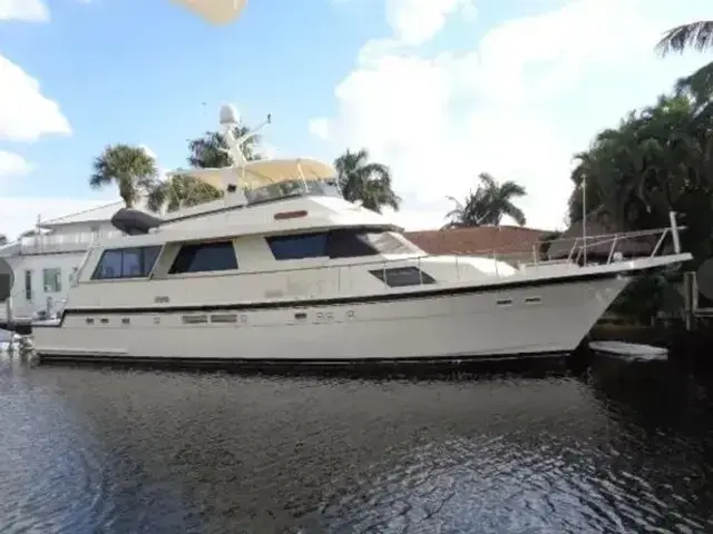 Hatteras 67 Cockpit Motor Yacht