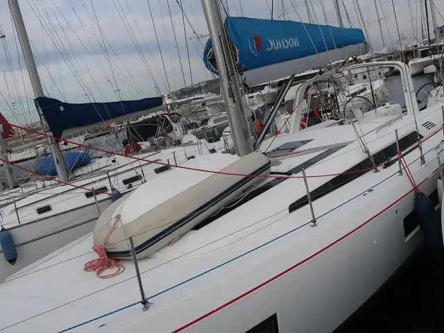 Beneteau Oceanis 51.1