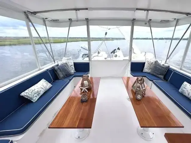 Hatteras 78 Cockpit Motor Yacht