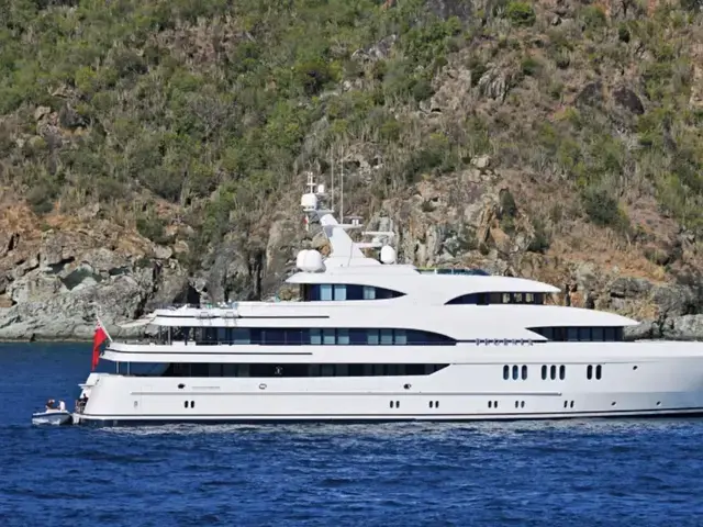 Lurssen 60m