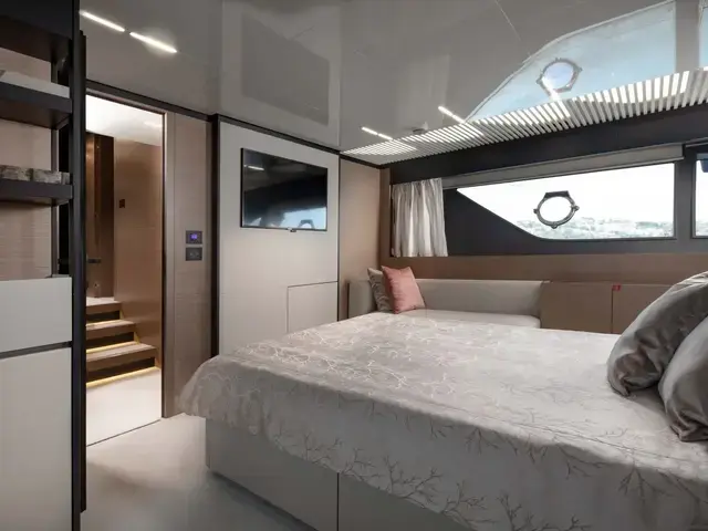 GrandMa II Yacht