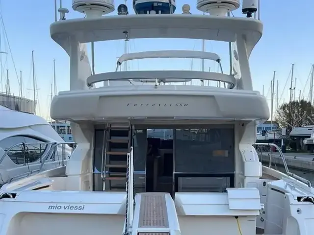 Ferretti Yachts Ferretti 550