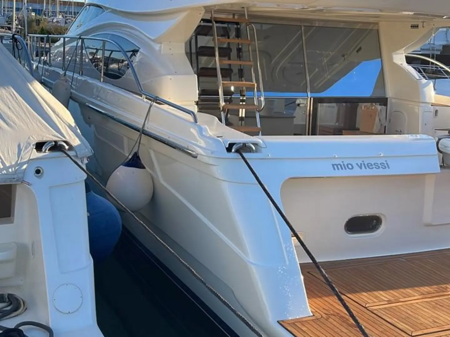 2005 Ferretti ferretti 550