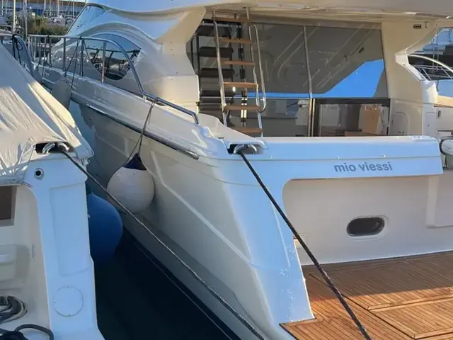 Ferretti Yachts Ferretti 550