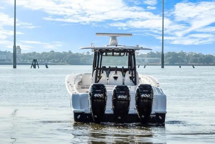 2022 Sportsman open 352 center console